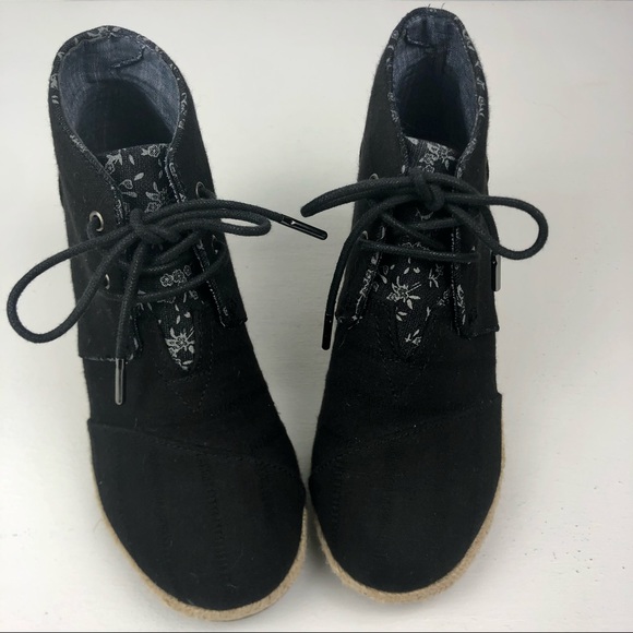 TOMS Desert Wedge Textured Black Linen - Size  6 - Picture 3 of 11